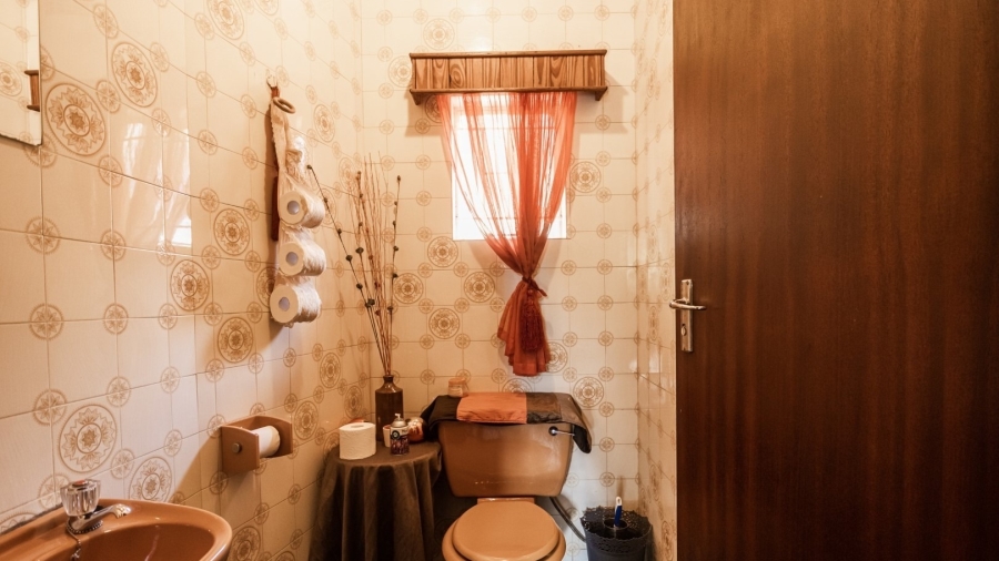 4 Bedroom Property for Sale in Protea Park North West